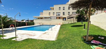 apartamento vacacional El Rompido, alquiler turístico Huelva, vacaciones Costa de la Luz, piso con piscina Huelva, vistas al mar El Rompido, alojamiento con WiFi, alquiler verano Huelva, apartamento playa Huelva, El Rompido turismo, alojamiento familiar Huelva